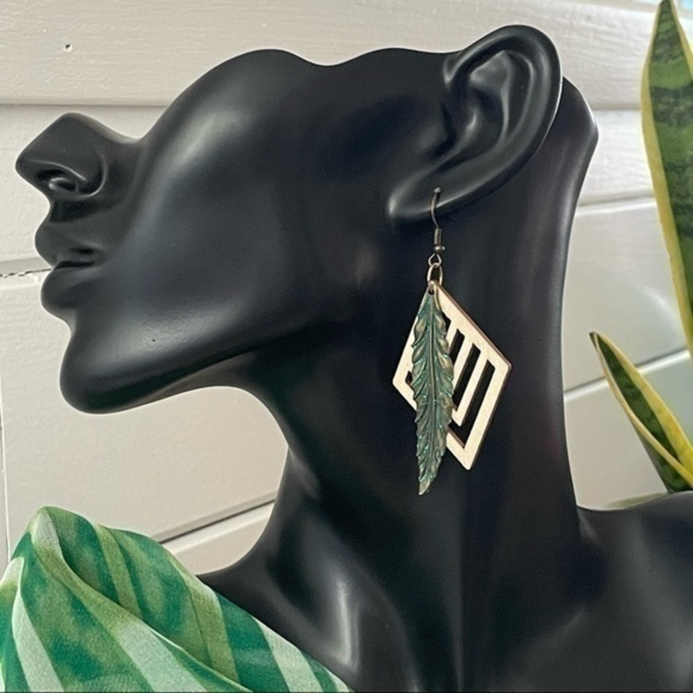 2/$29 Handmade Carved Wood Brass Feather Earrings 3” Boho Geometric Western - Picture 3 of 4